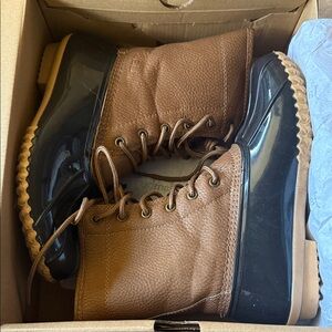 JBU Brown and Black Winter Boots